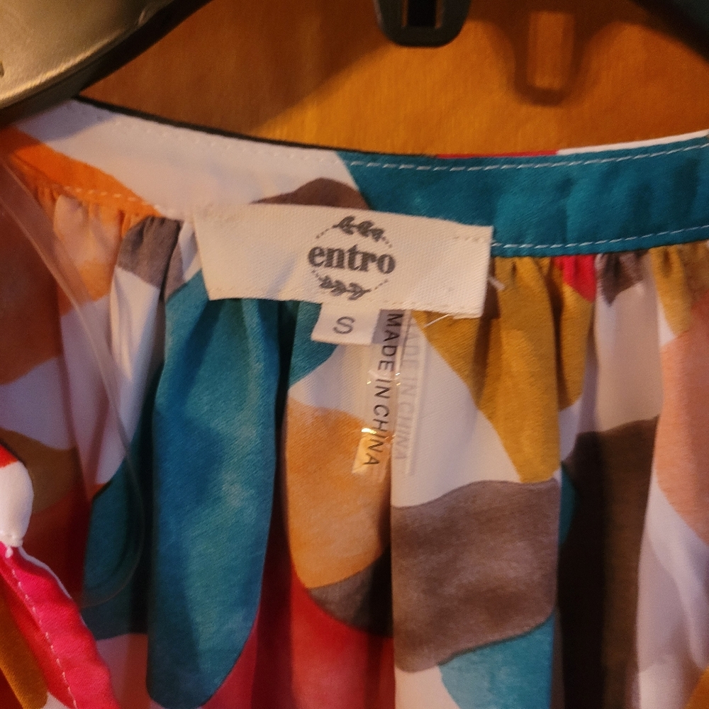 Entro Abstract Print Button-Down Balloon Sleeve T… - image 5